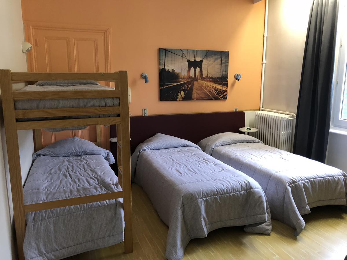 Hotel De Paris Briançon Екстериор снимка