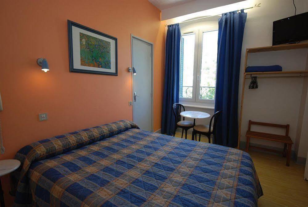 Hotel De Paris Briançon Екстериор снимка