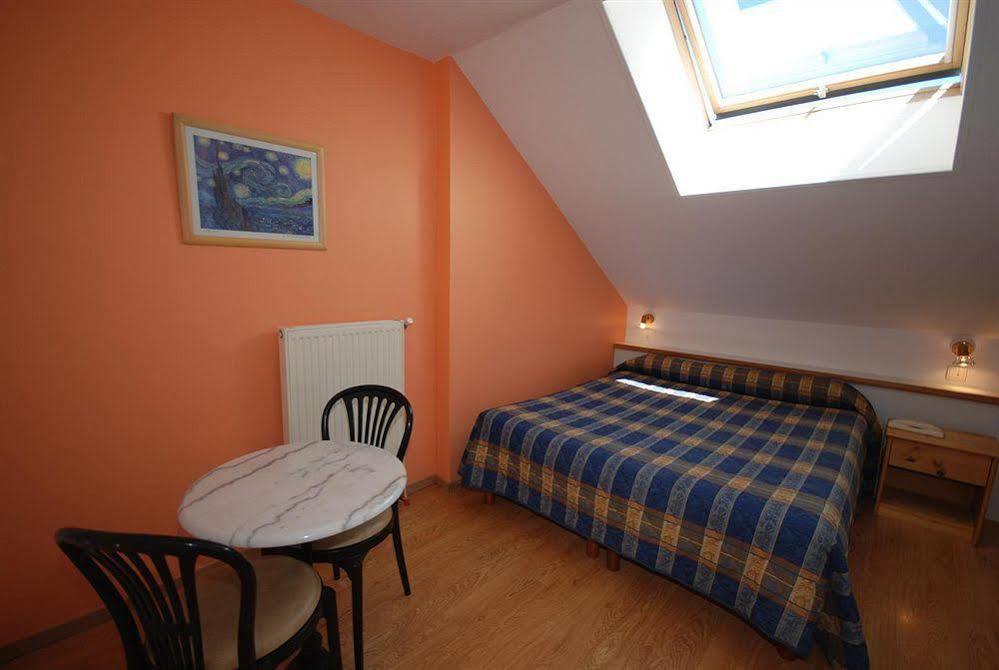 Hotel De Paris Briançon Екстериор снимка